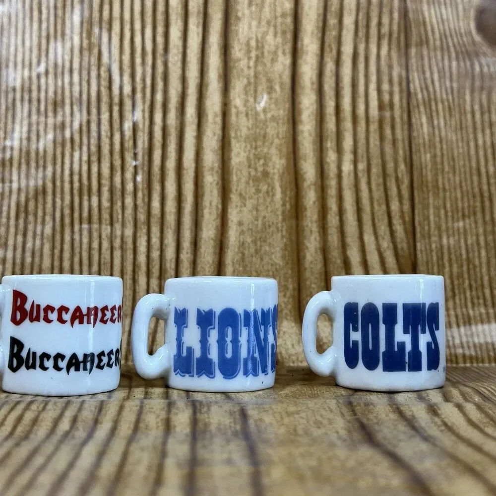 NFL Football Teams Mini Miniature Ceramic‎ Coffee Mugs Team Logo Cups Lot Of 9